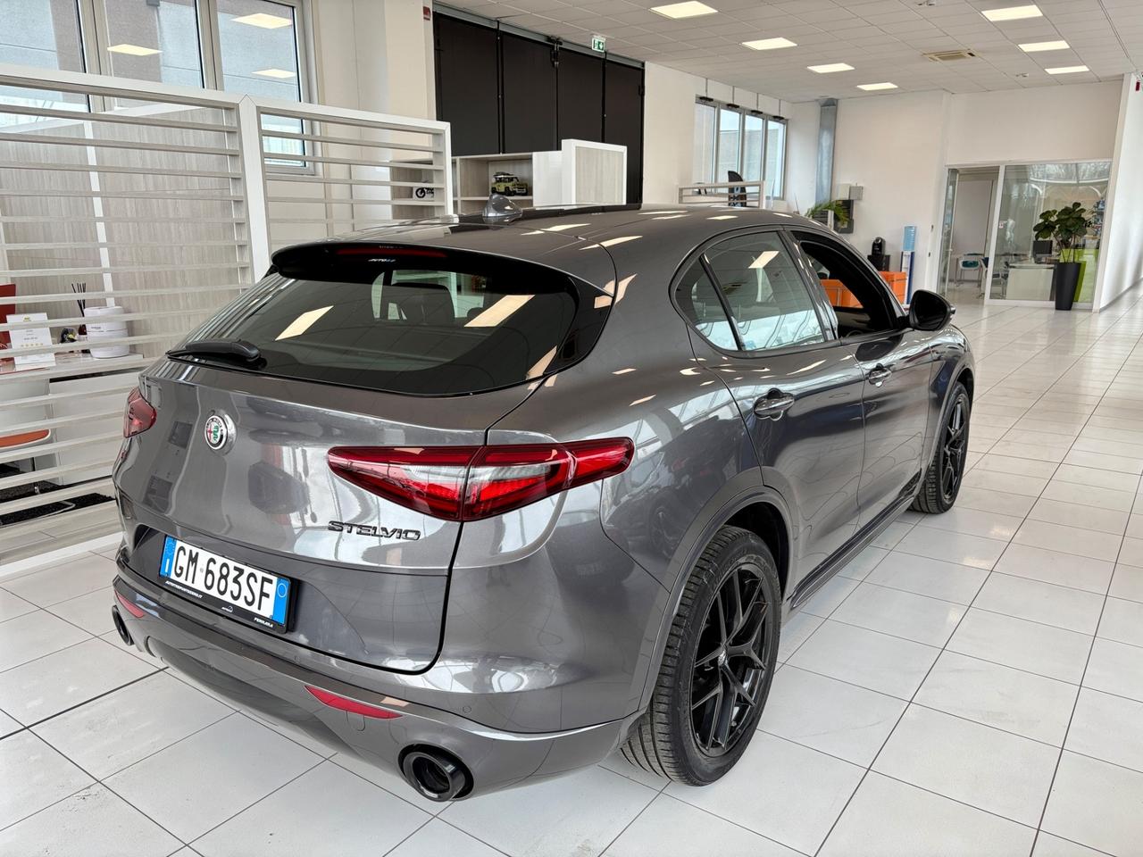 Alfa Romeo Stelvio 2.2 Turbodiesel 210 CV AT8 Q4 Veloce