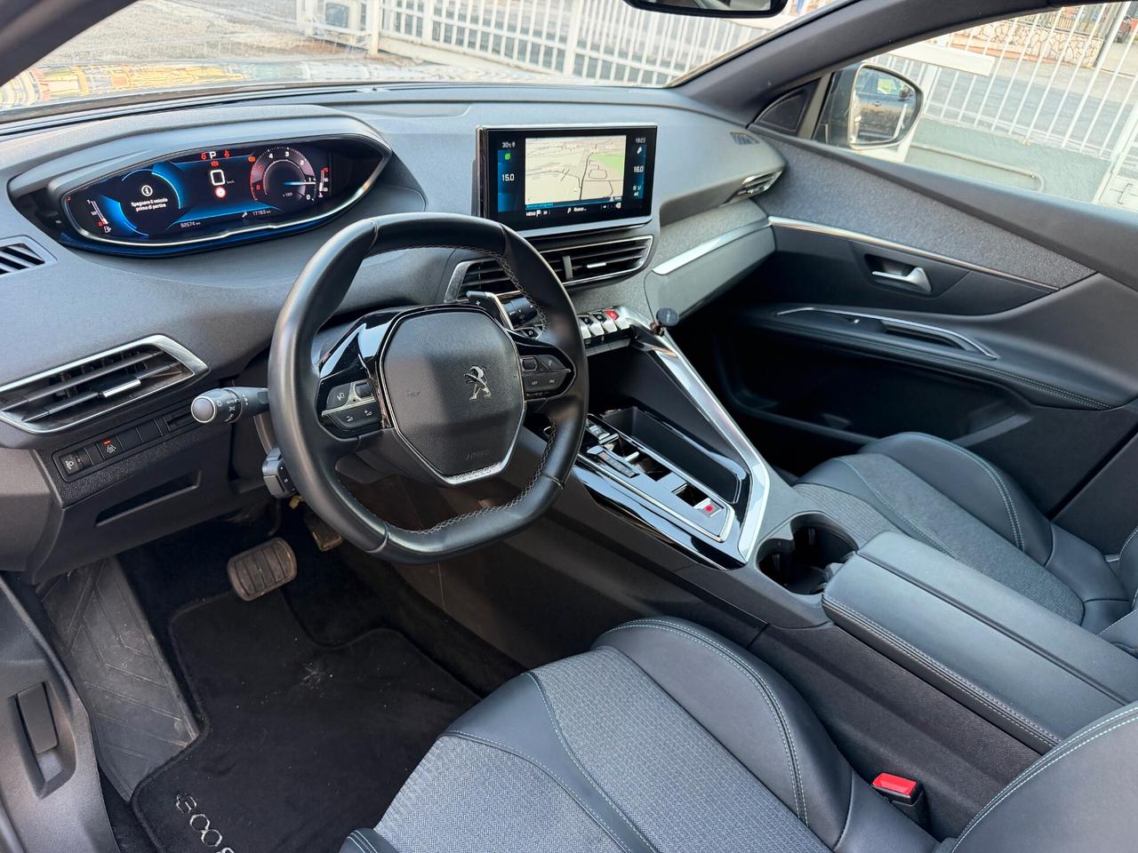 Peugeot 3008 BlueHDi 130 S&S EAT8 Allure Pack 2023