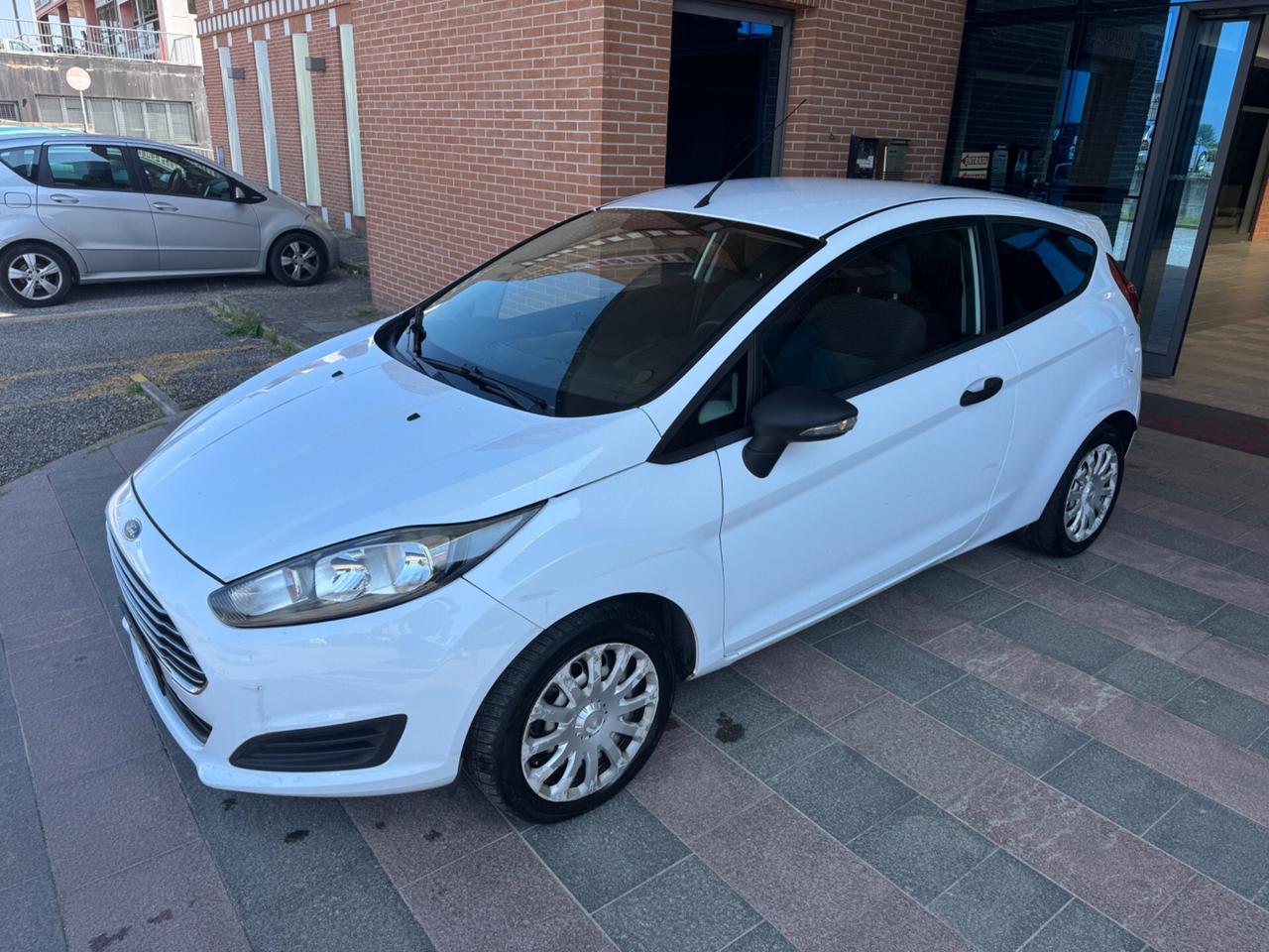 Ford Fiesta 1.5 TDCi 75CV 3 porte Van Entry