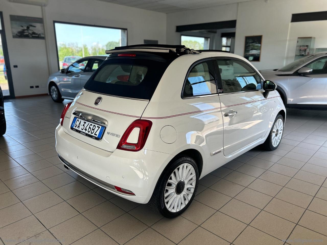 FIAT 500 1.0 Hybrid Dolcevita
