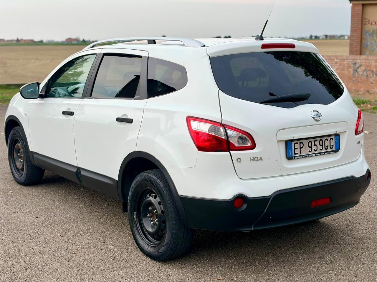 Nissan Qashqai 1.5 dCi 7 posti Tekna