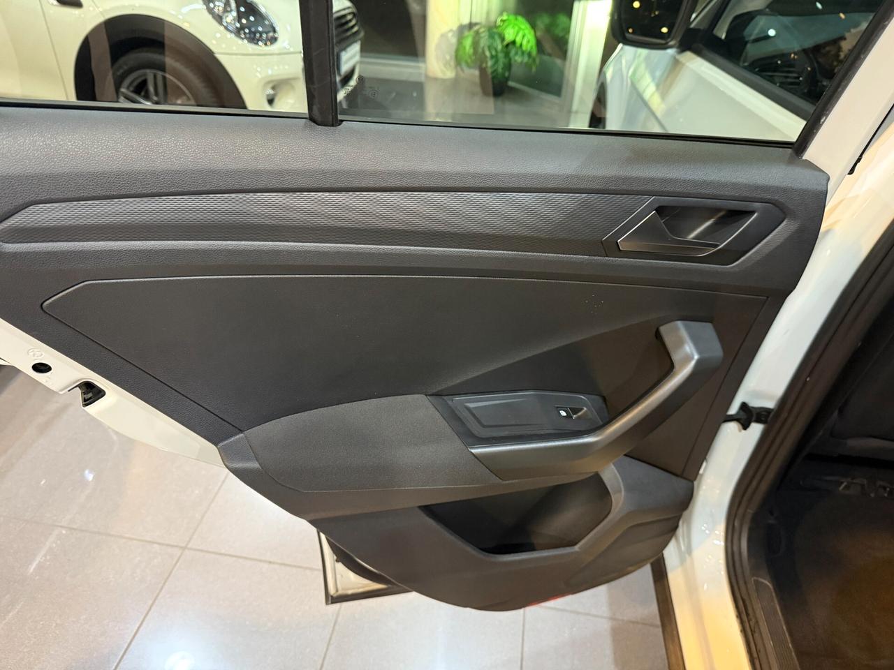 Volkswagen T-Roc I 2019 1.0 tsi Advanced