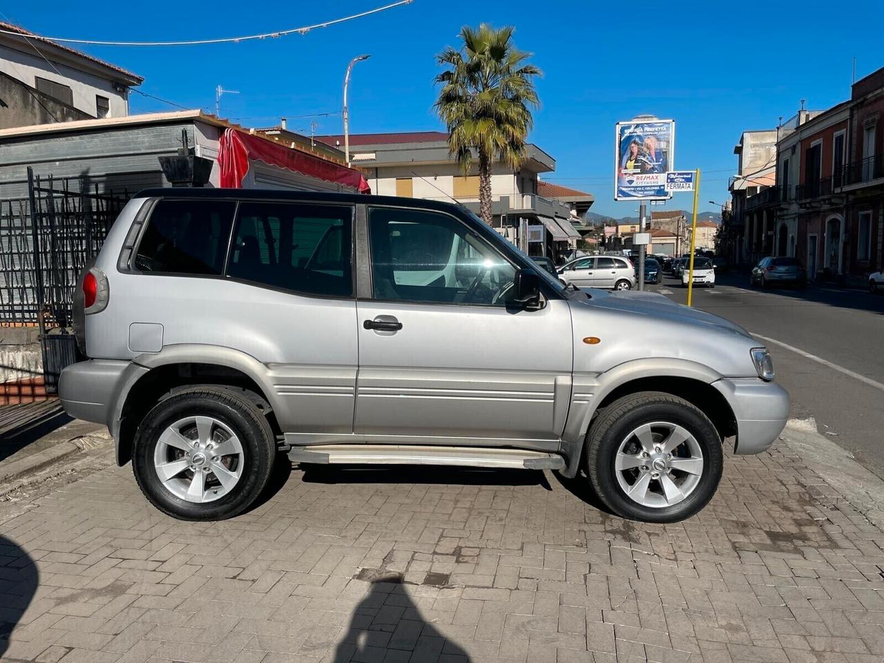 Nissan Terrano II Terrano 3.0 DiT 3porte Sport Restyling