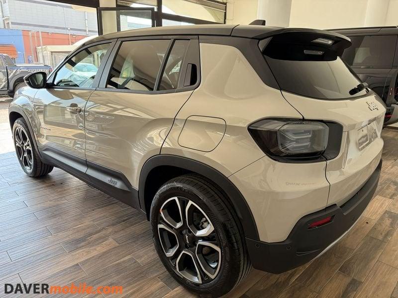 Jeep Avenger 1.2 Turbo MHEV Summit