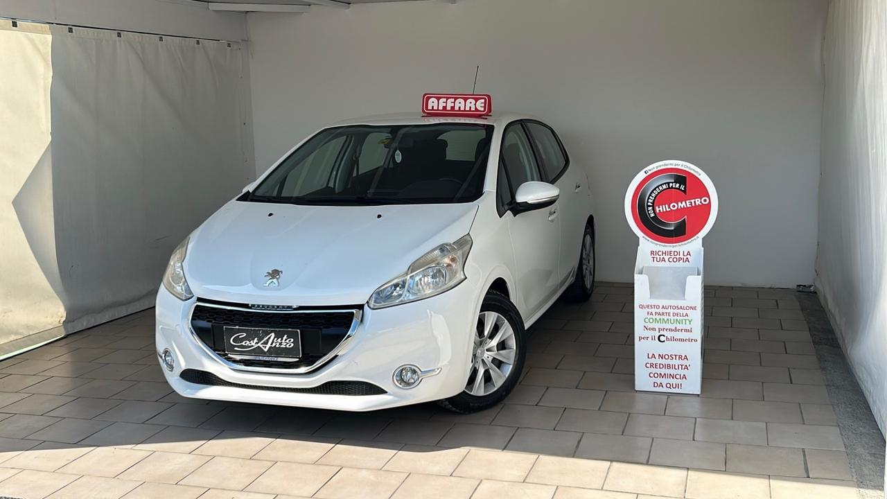 Peugeot 208 1.4 HDi AUTOCARRO 5 POSTI 2013