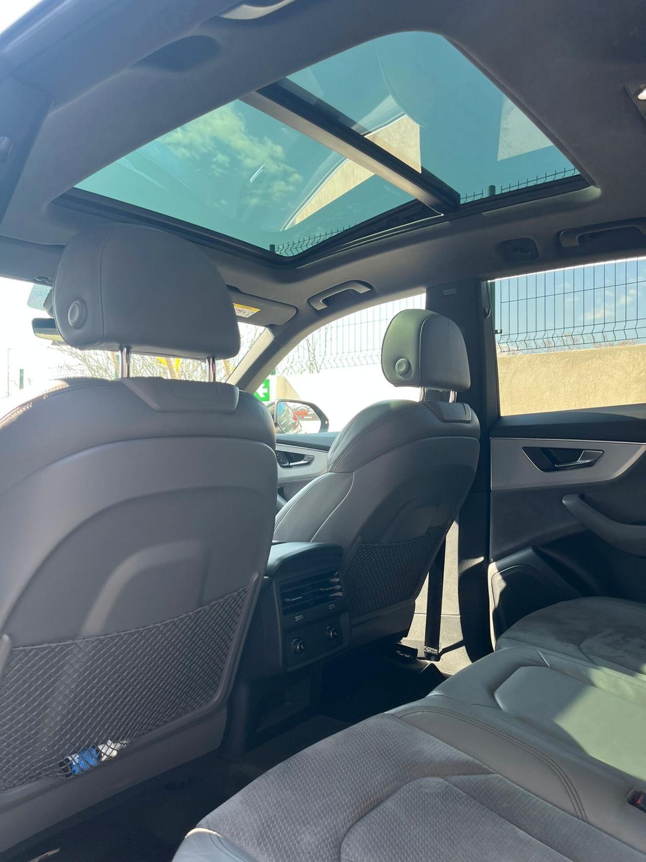 Audi Q8 50 TDI 286 CV quattro tiptronic Sport