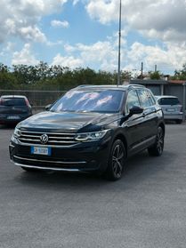 Volkswagen Tiguan 2.0 TDI 150 CV SCR DSG 4MOTION R-Line TRAINO