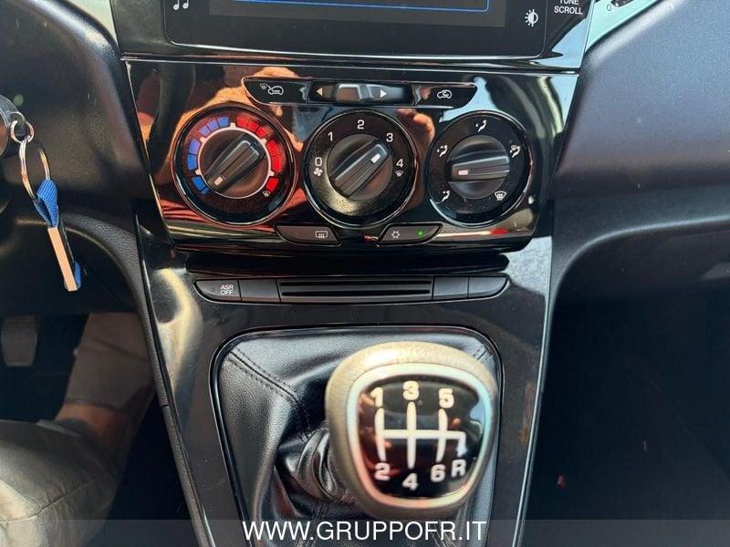 Lancia Ypsilon 1.0 FireFly 70cv Hybrid Platino