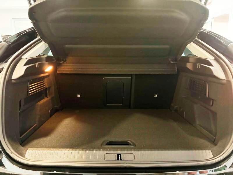Citroen C4 BlueHDi 130 CV S&S EAT8 Shine