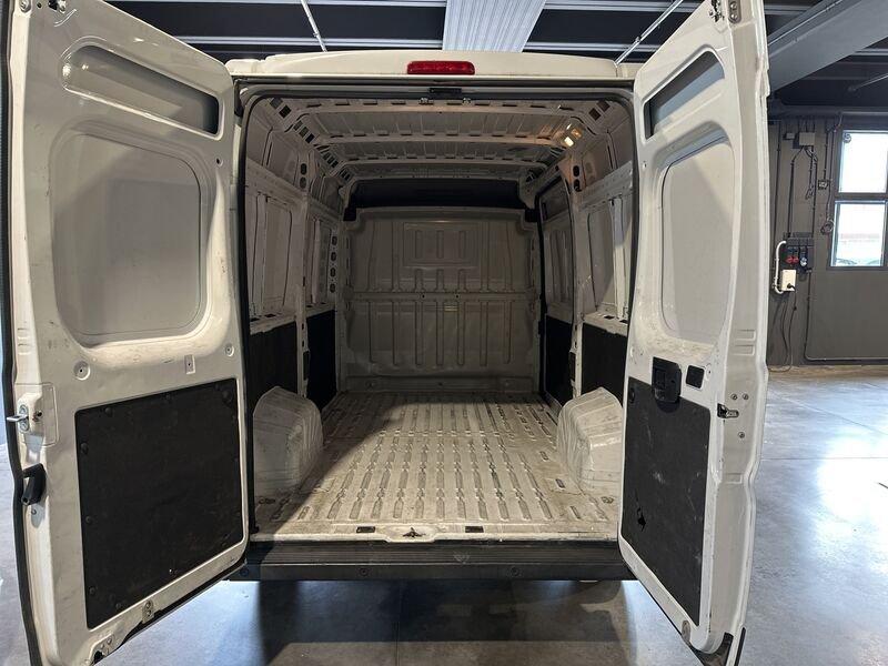 Peugeot Boxer 2.2 BlueHDi 140 S&S L2H2 passo medio tetto alto