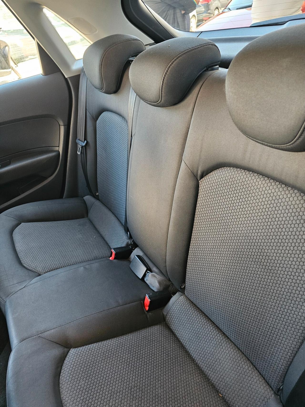 Audi A1 1.6 TDI S line