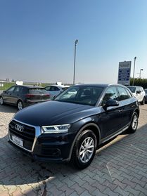 Audi Q5 40 TDI quattro S tronic Business