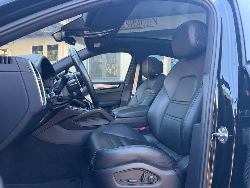 Porsche Cayenne 3.0 V6 Platinum Edition