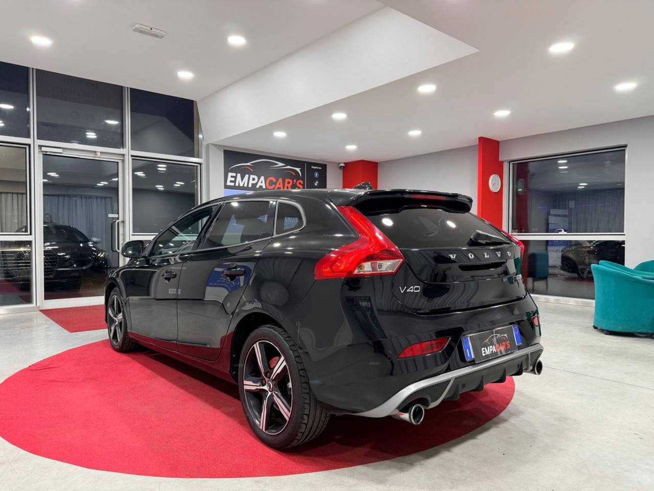 Volvo V40 D3 R-design