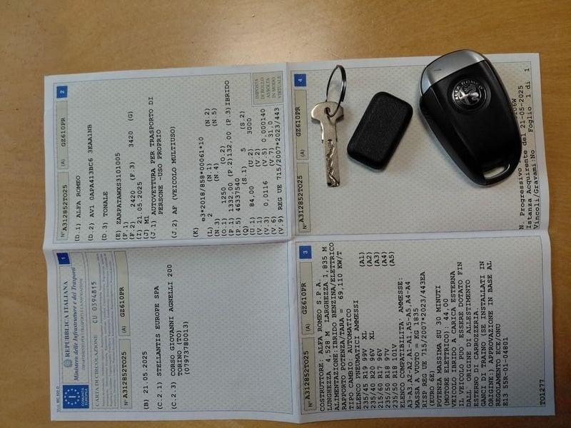 Alfa Romeo Tonale 1.3 280cv Plug-in Hybrid AT6 Sprint Q4 MY25