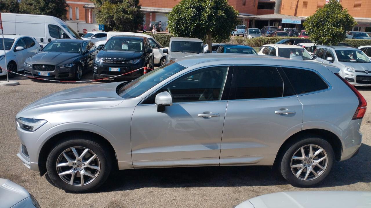 Volvo XC 60 XC60 B4 (d) AWD Geartronic Momentum