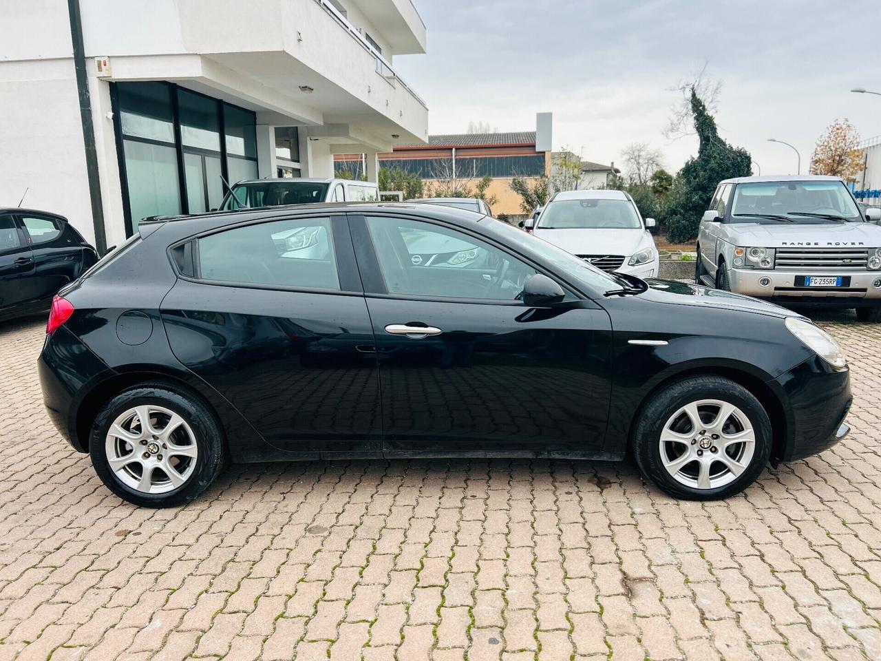 Alfa Romeo Giulietta 1.6 JTDm-2 105 CV Exclusive