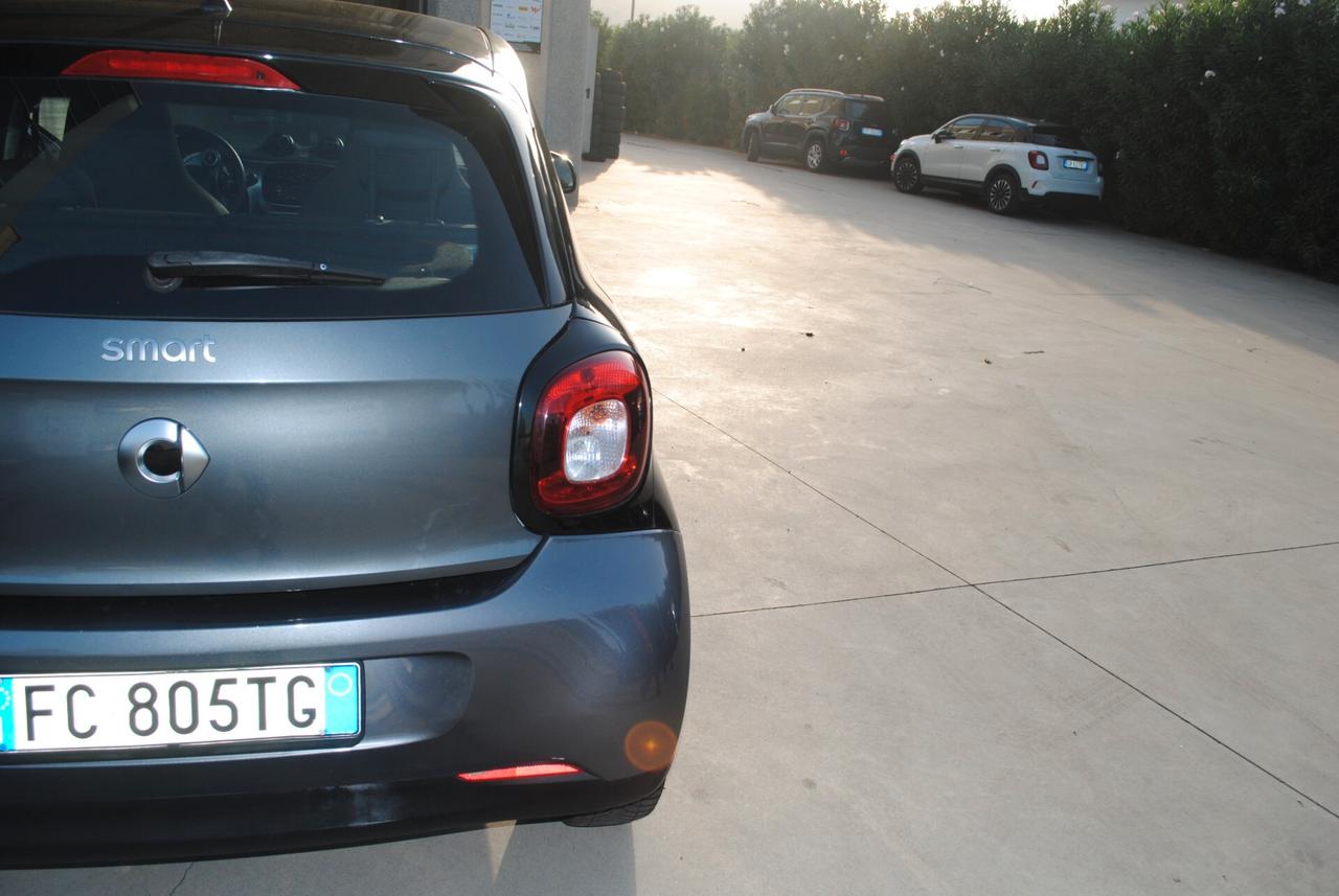 Smart ForFour 60 1.0 Youngster