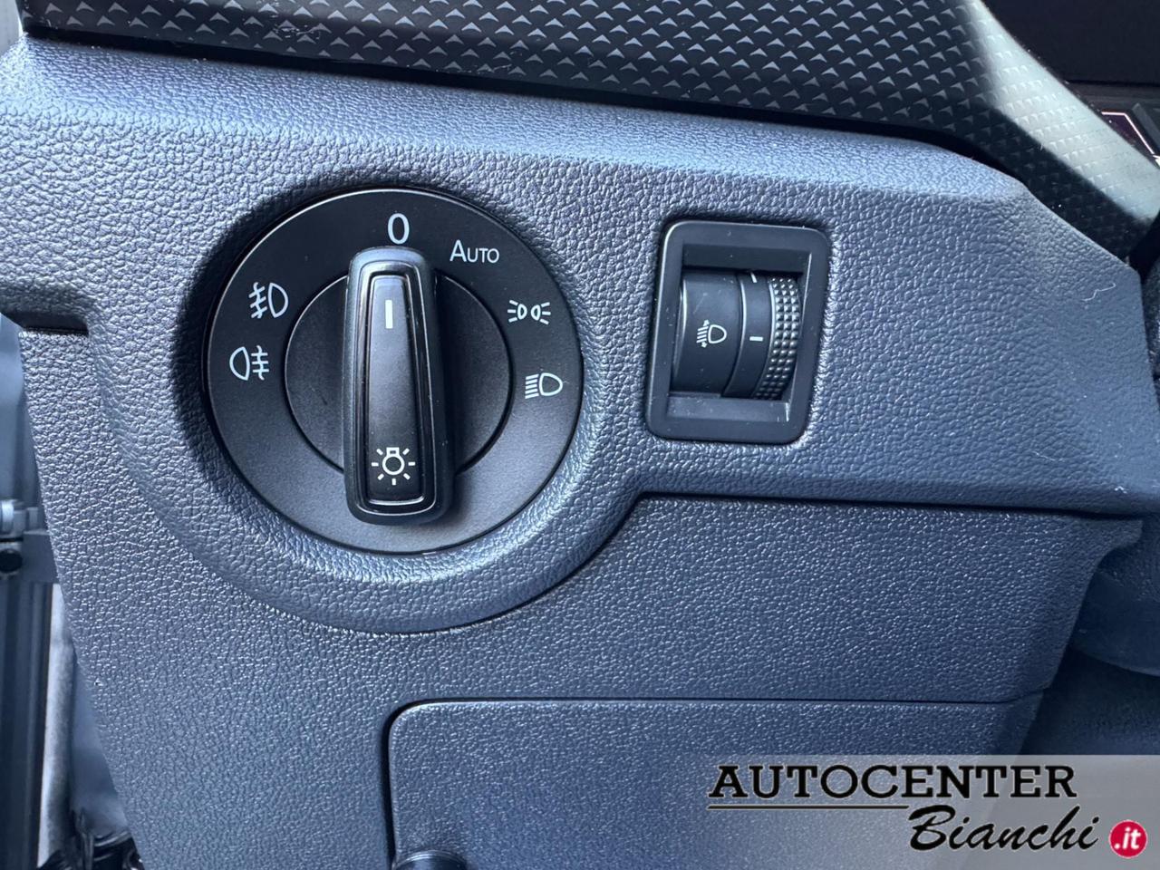 Volkswagen T-Cross 1.0 tsi Sport 110cv dsg