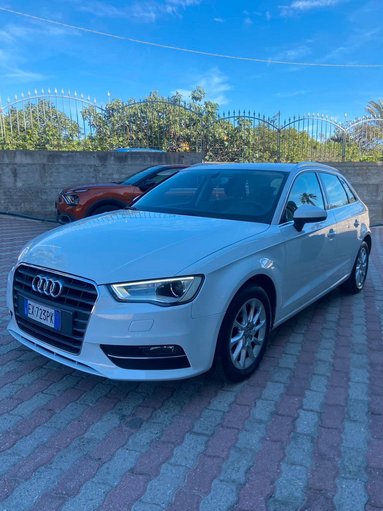 Audi A3 Sportback 1.6 TDI 110cv clean diesel Ambition Euro 6B