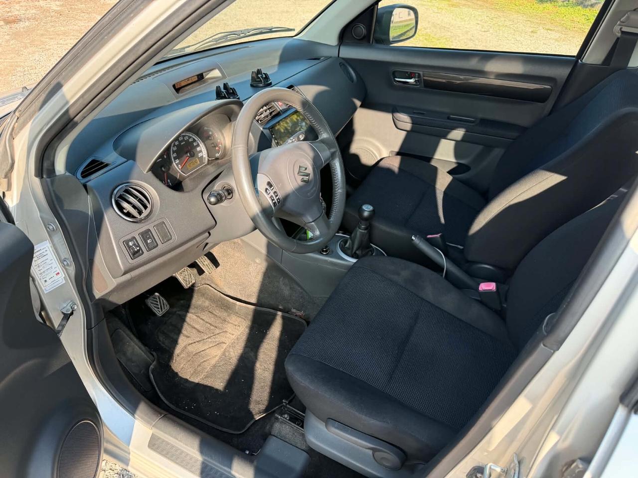 Suzuki Swift 1.3 4X4