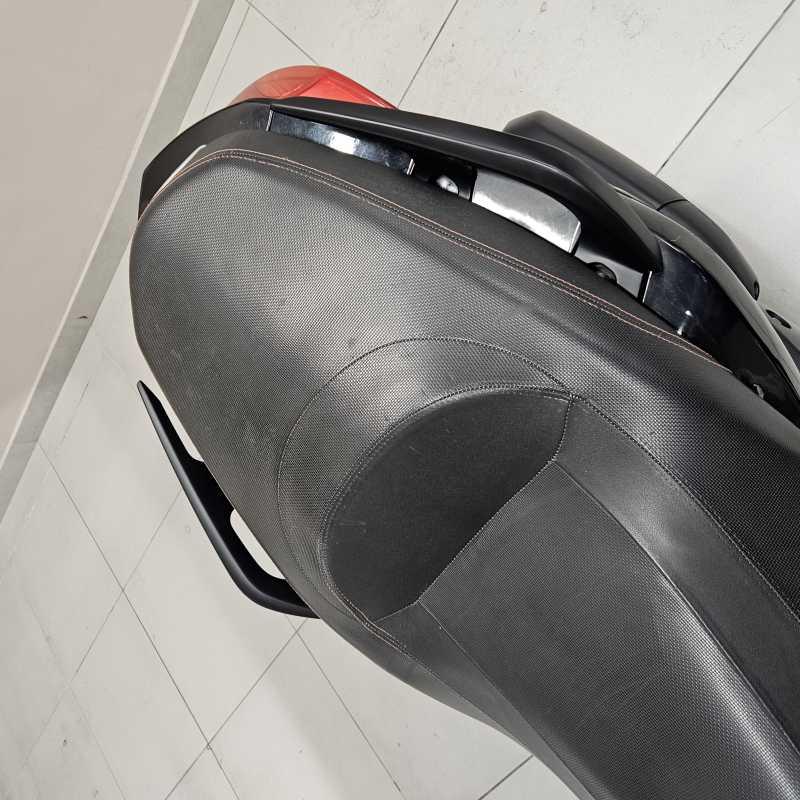 Yamaha X-Max 125 - 2011