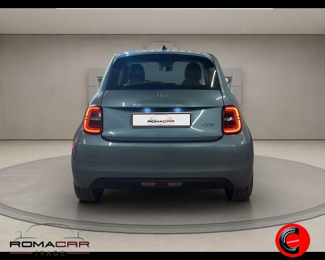 FIAT 500e 3+1 42 kWh Icon