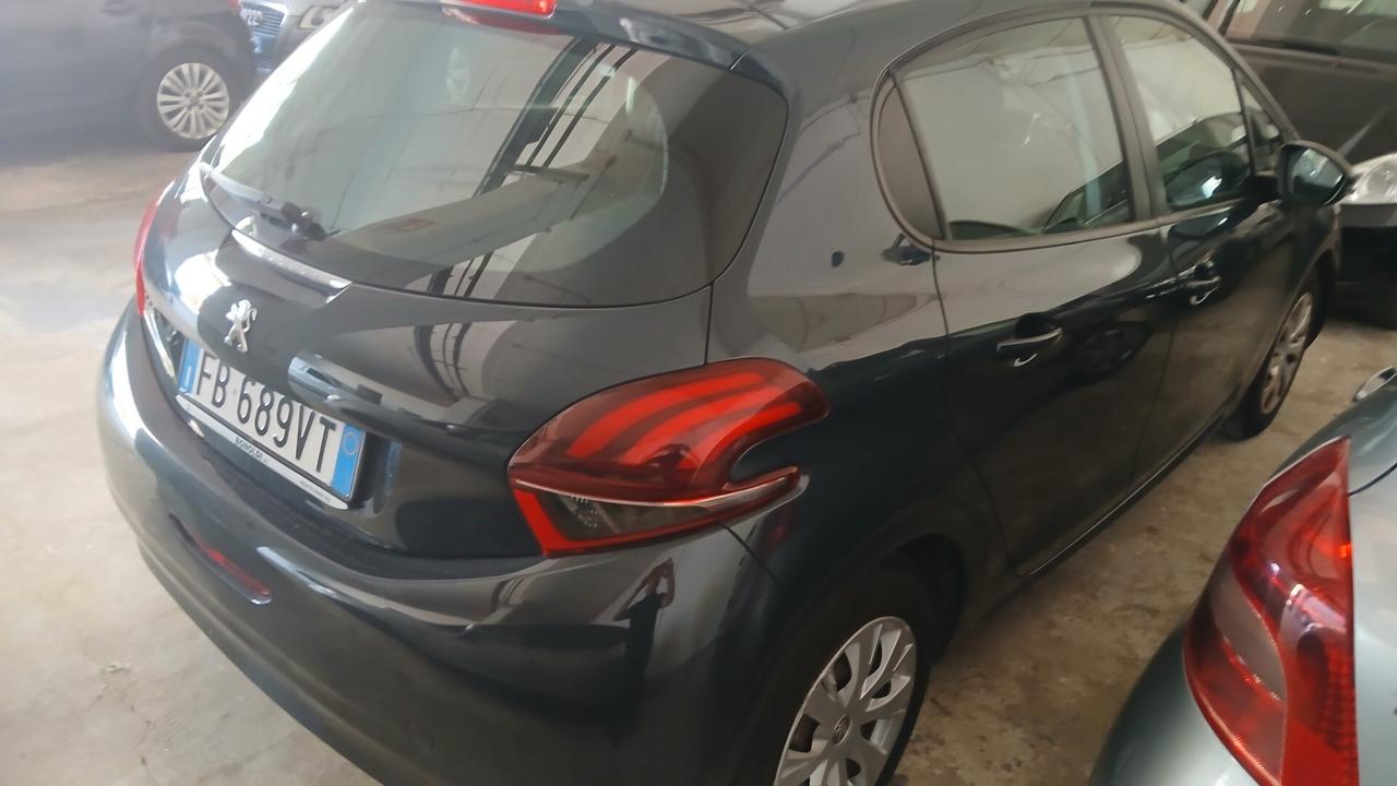 Peugeot 208 PureTech 82 5 porte Active