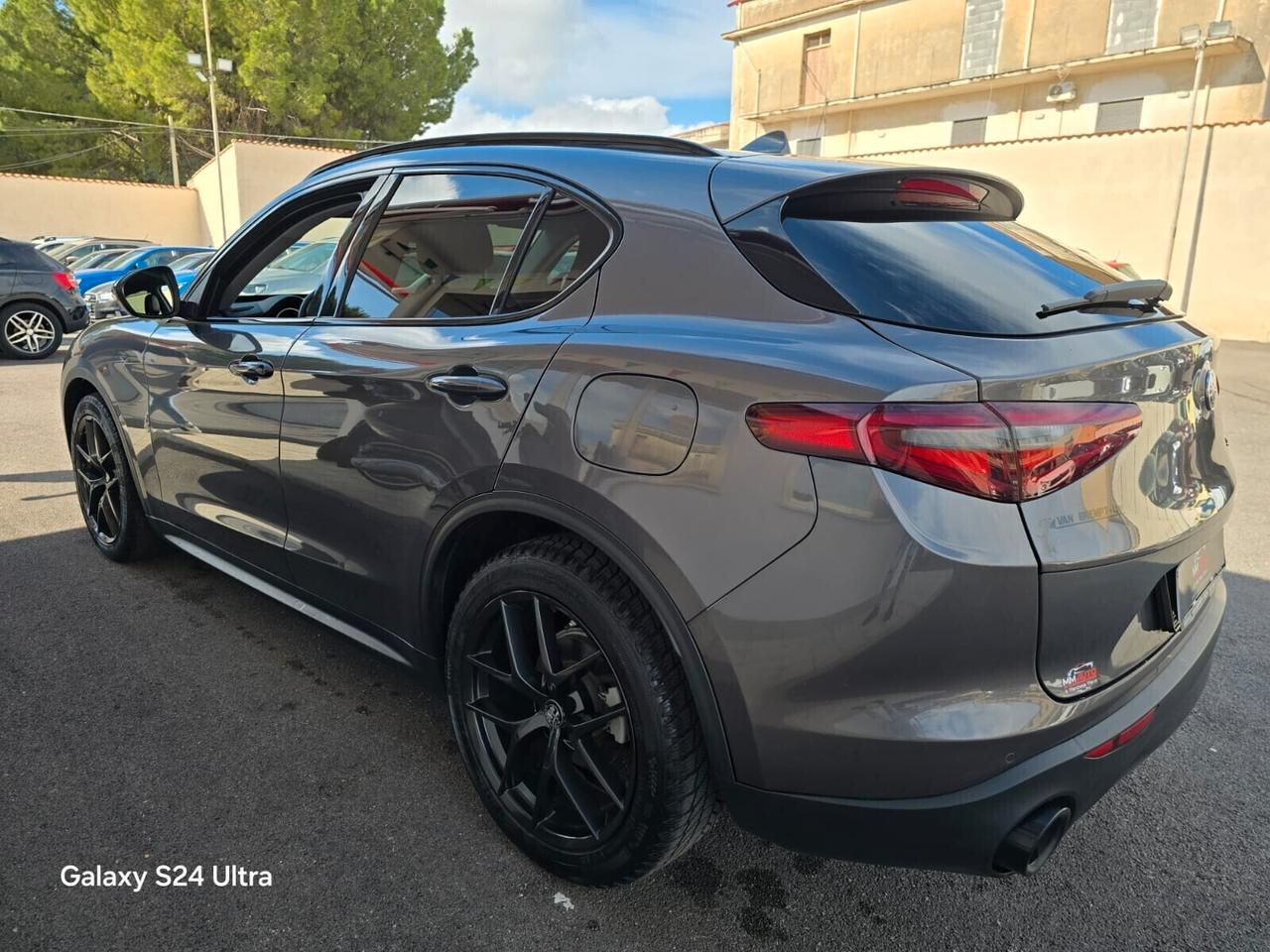 Alfa Romeo Stelvio 2.2 Turbodiesel 160 CV AT8 RWD Sport-Tech