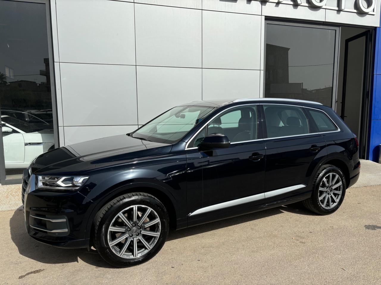 Audi Q7 3.0 TDI 272 CV quattro tiptronic - anno 2017-km194.000