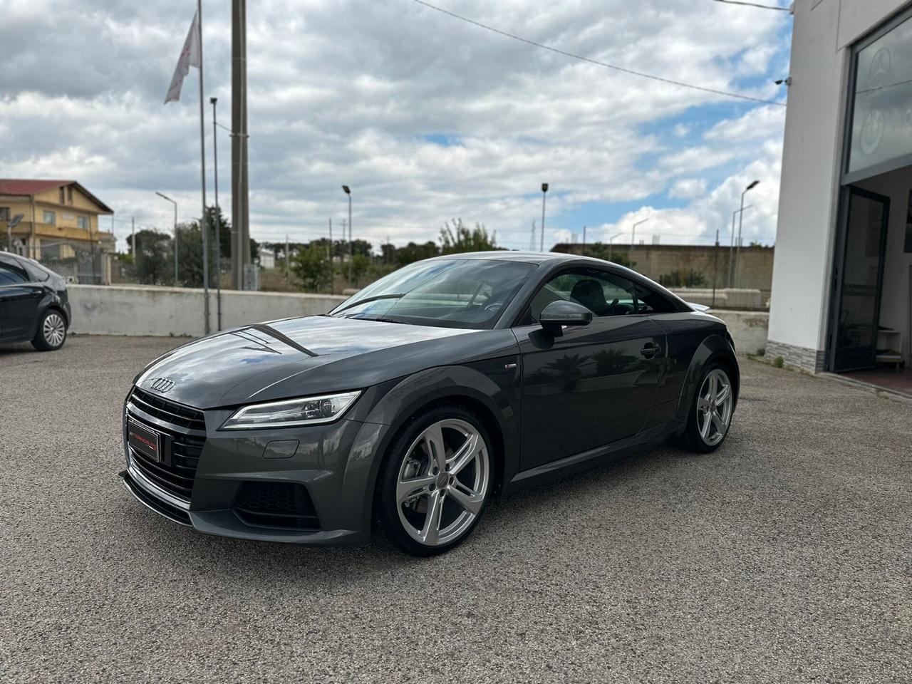 Audi TT Coupé 2.0 TDI ultra S line