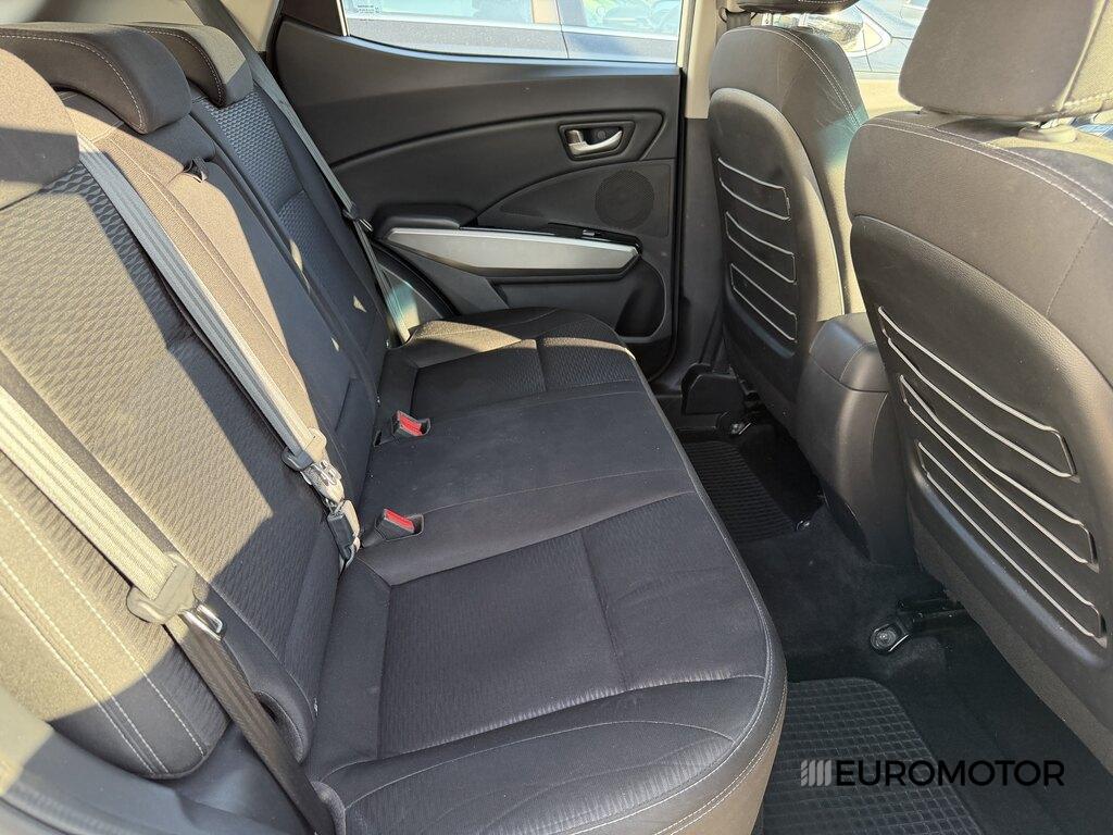 Ssangyong Tivoli 1.6 Easy 2WD