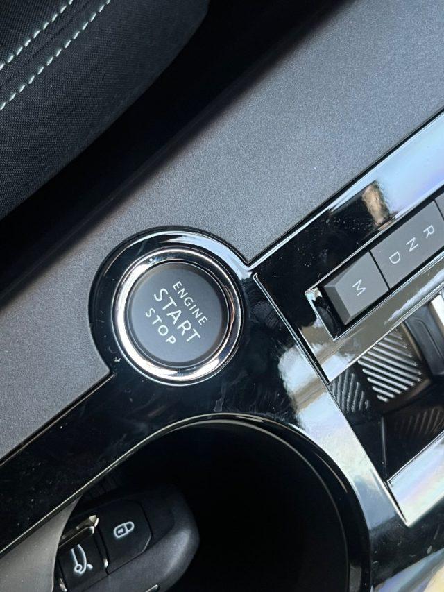 LANCIA Ypsilon Hybrid e-DCT LX da e229,00 mensili