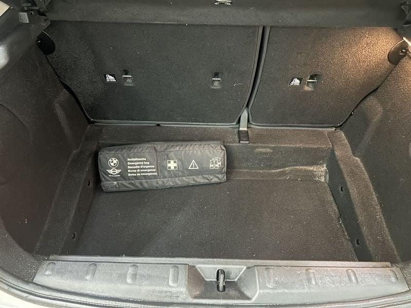 MINI Mini 5 porte Mini 5p 1.5 Cooper D Business