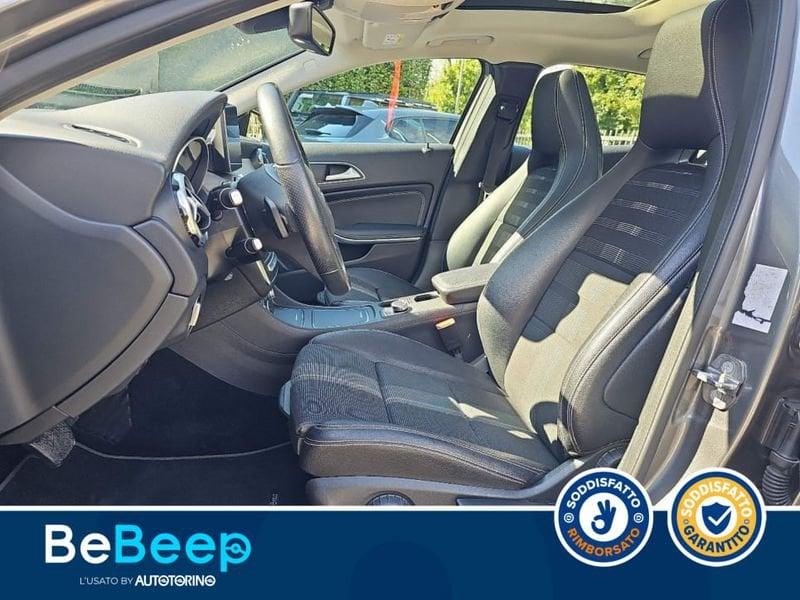 Mercedes-Benz GLA 200 D SPORT 4MATIC AUTO