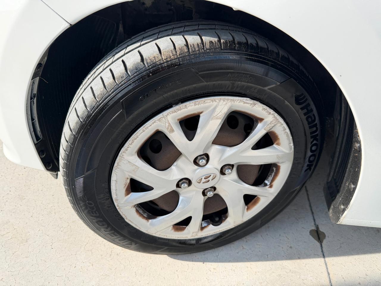 HYUNDAI ì10 ANNO 2017 1.0 BENZINA 66 CV