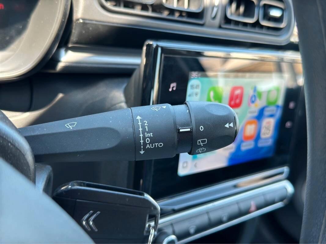 Citroen C3 1.2 puretech Feel s&s 83cv CON NAVI E CARPLAY