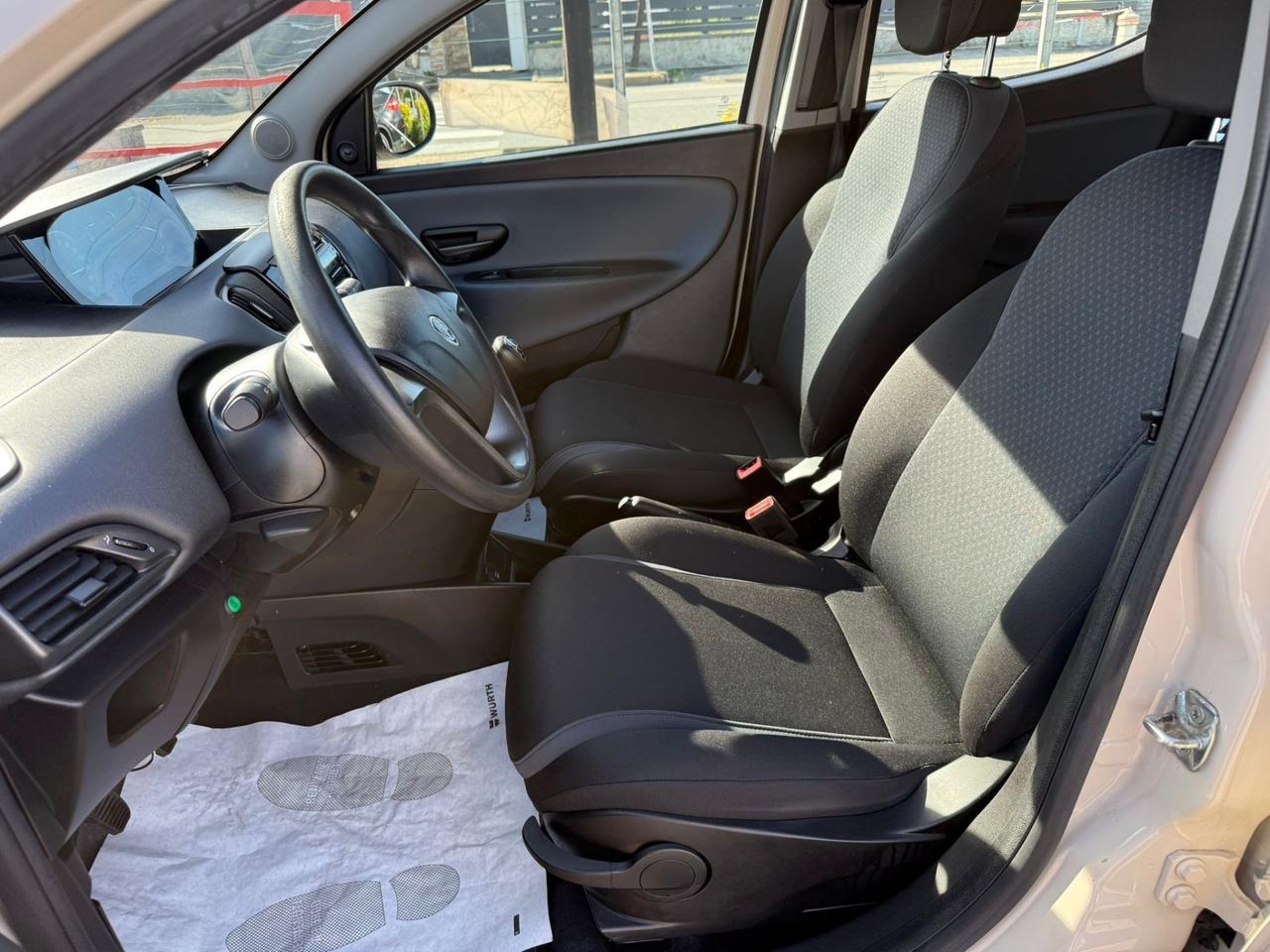 Lancia Ypsilon 1.2 69 CV UNICO PROPRIEARIO