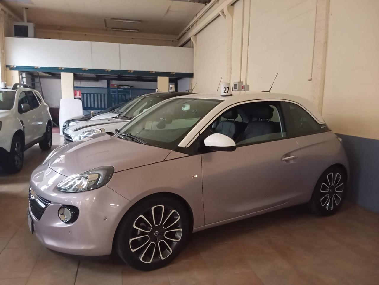 Opel Adam 1.2 70 CV Glam ritiriamo usato
