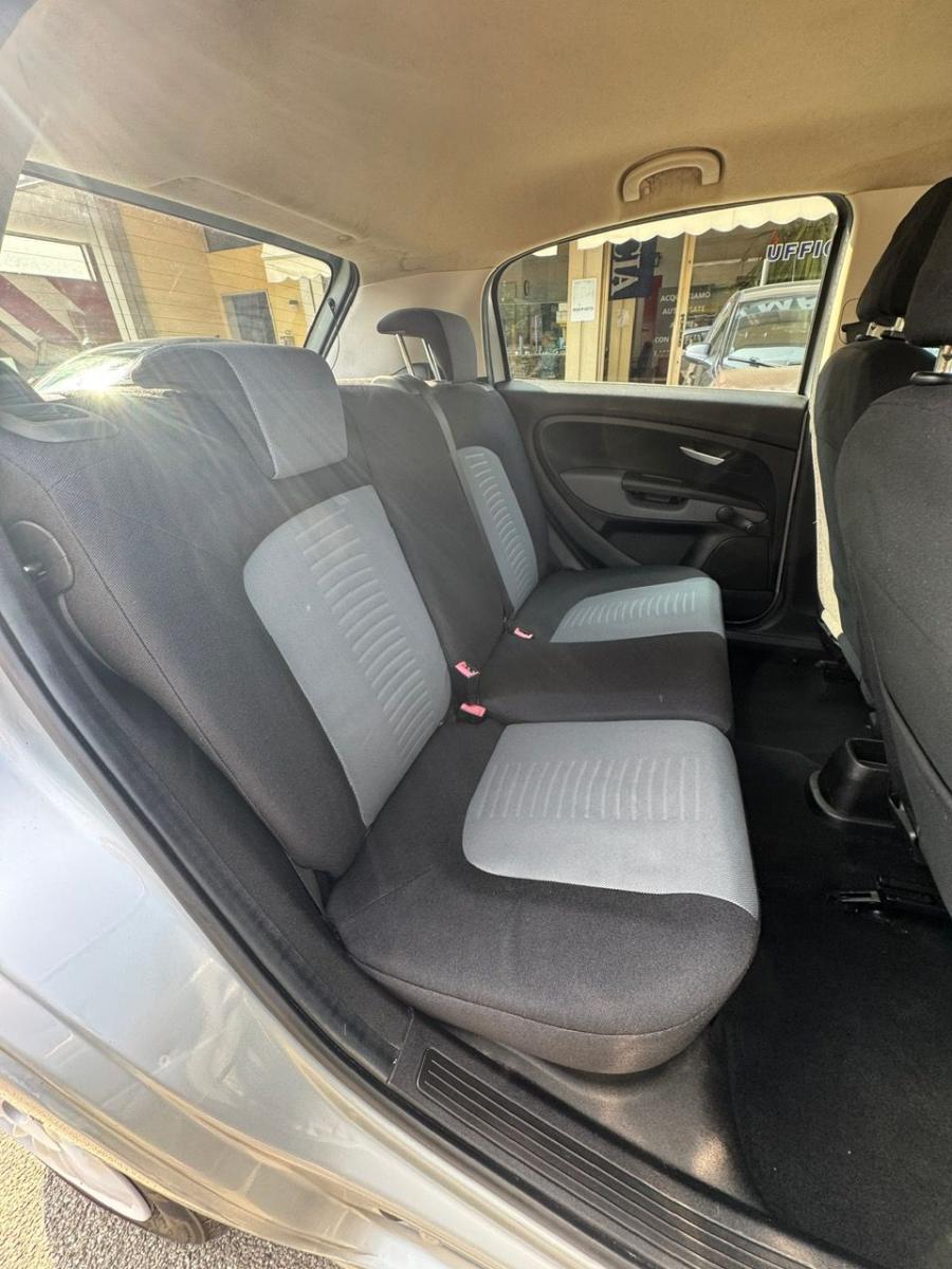 FIAT - Grande Punto - 1.2 5 porte Dynamic NEOPATENTATI