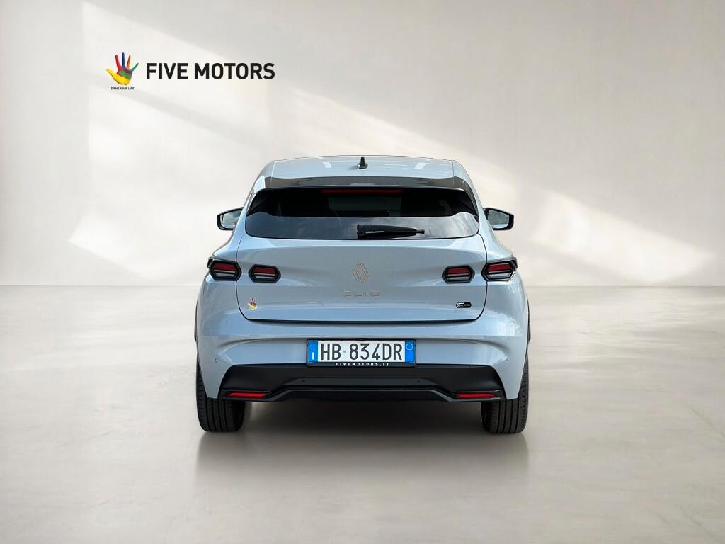 Renault Clio 1.8 full hybrid E-Tech Techno Auto