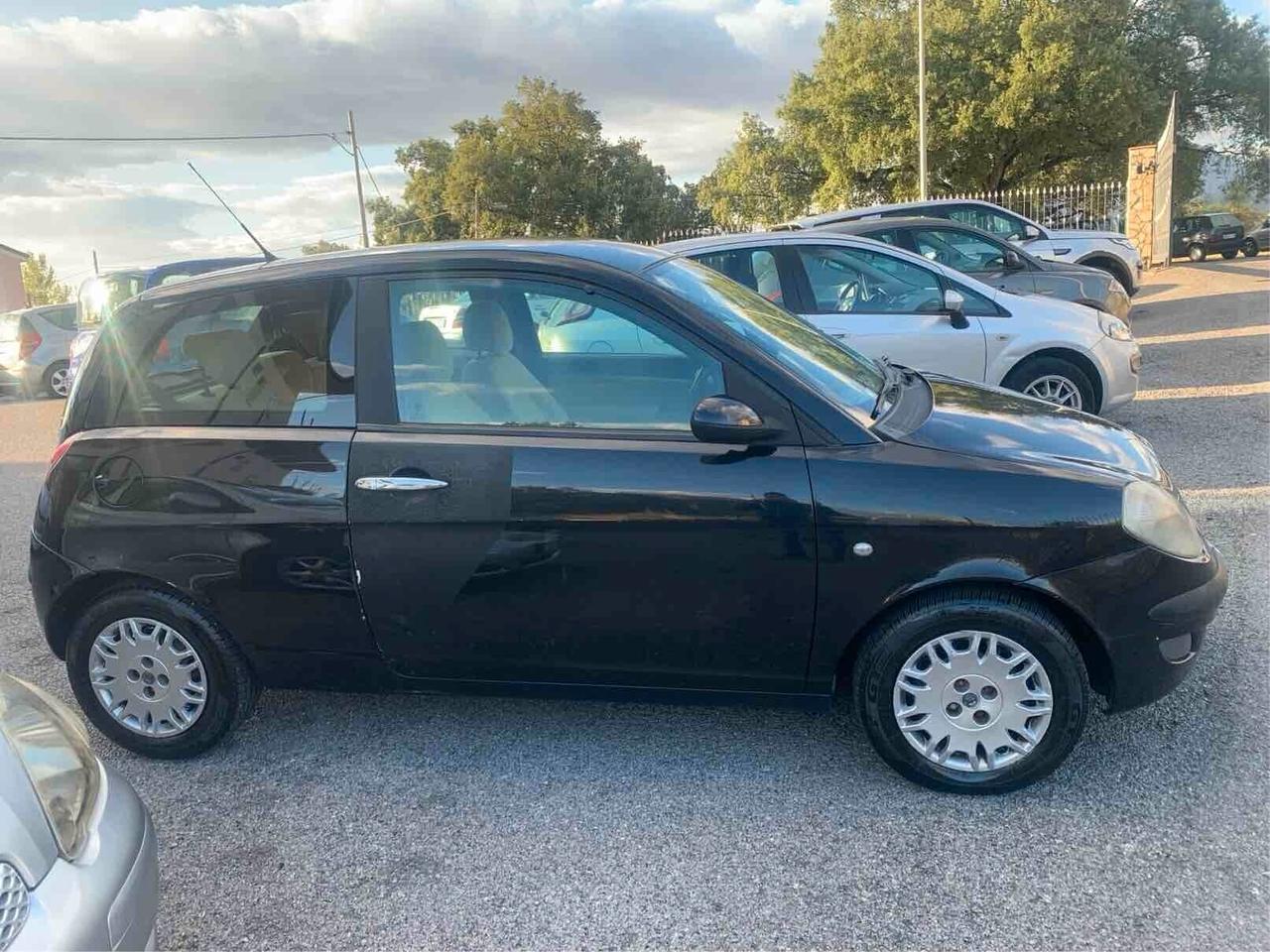 Lancia Ypsilon 1.2
