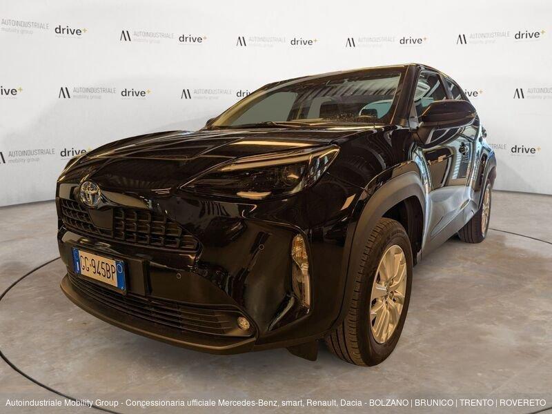 Toyota Yaris Cross 1.5 HYBRID 116 CV 5P. E-CVT ACTIVE AUTOMATIC "NEOPATENTATI"