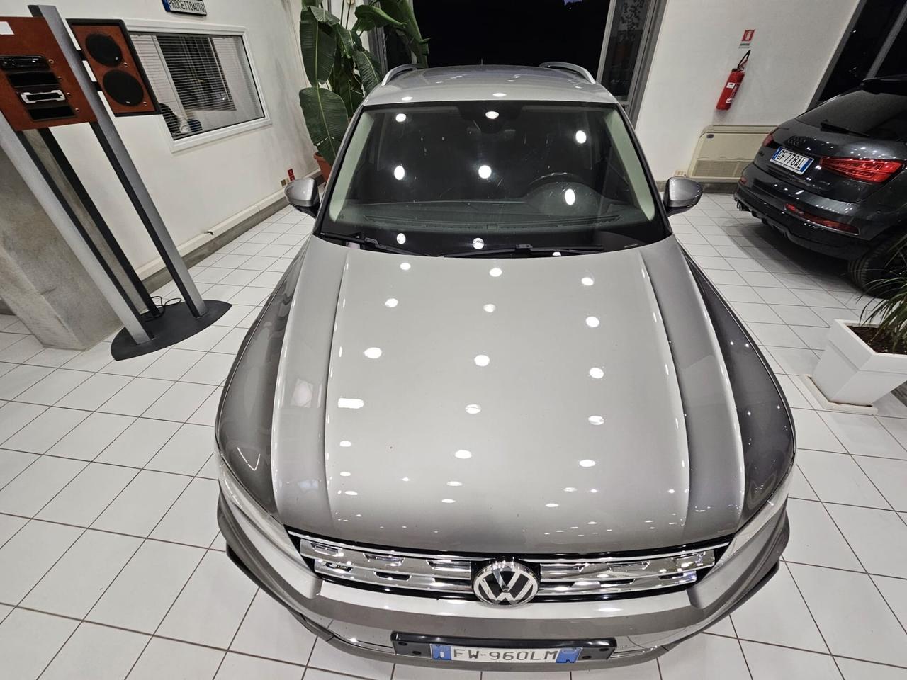 Volkswagen Tiguan 1.6 TDI R-Line