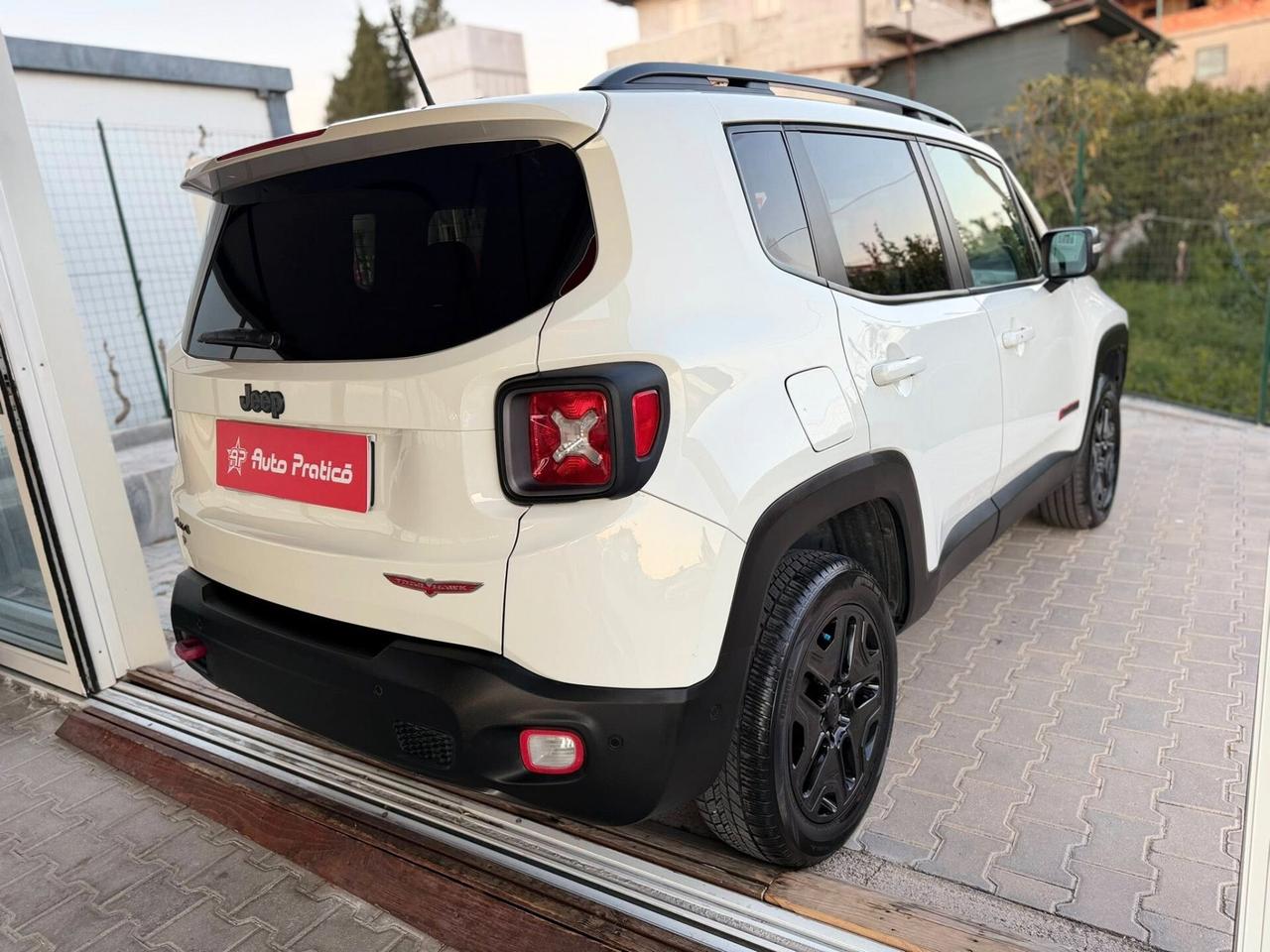 Jeep Renegade 2.0 mjt Trailhawk 4wd Aut 170cv