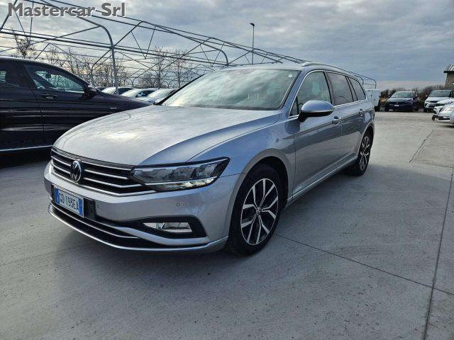 VOLKSWAGEN Passat Variant Variant 2.0 tdi Executive 150cv dsg - GD193EA