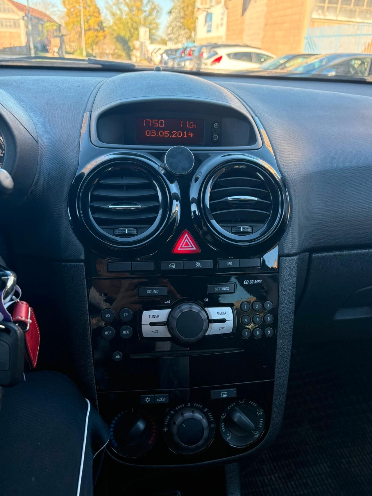 Opel Corsa 1.2 85CV 5 porte GPL-TECH Edition