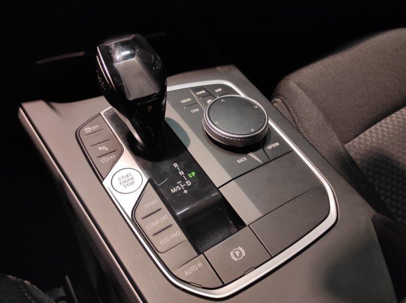 BMW Serie 1 (F40) - 116d 5p. Business Advantage