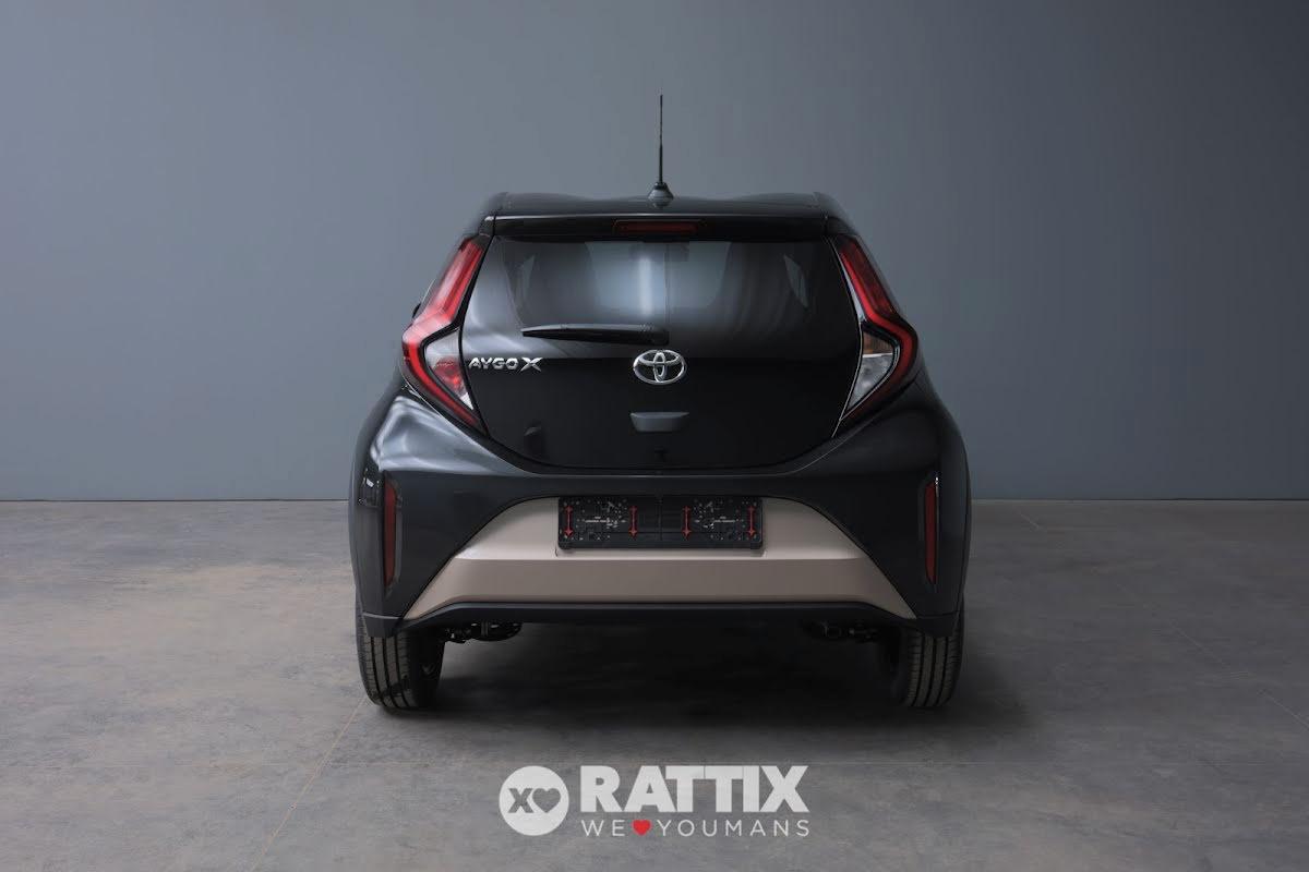 Toyota Aygo X 1.5 Hybrid Icon e-CVT