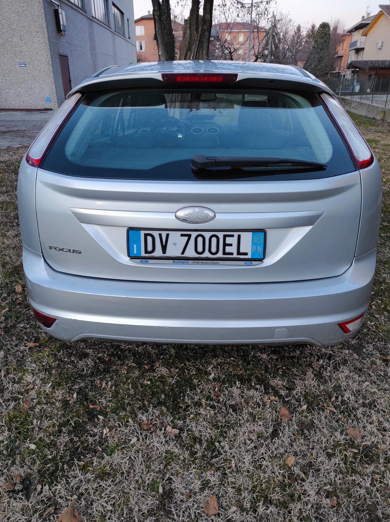 Ford Focus 2.0 Titanium GPL